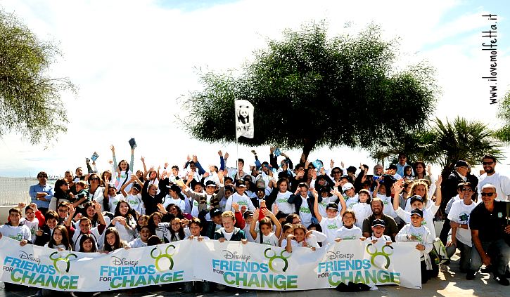 Disney�s Friends for Change