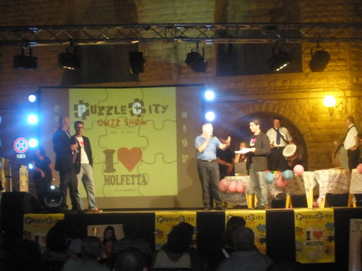 Puzzle City ed &egrave; festa