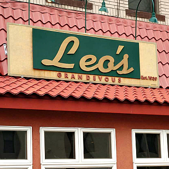 Welcome to Leo's Grandevous Welcome to Leo's Grandevous
